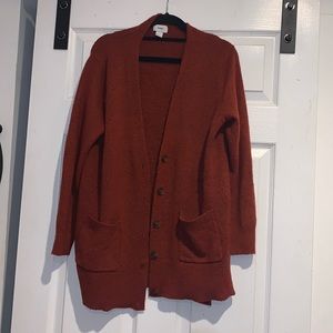 Old navy cardigan with pockets